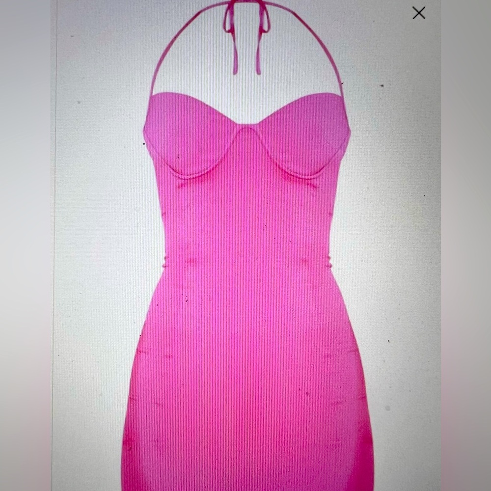 Pretty Little Thing pink halterneck bodycon dress. Too cute!! NWT size 0